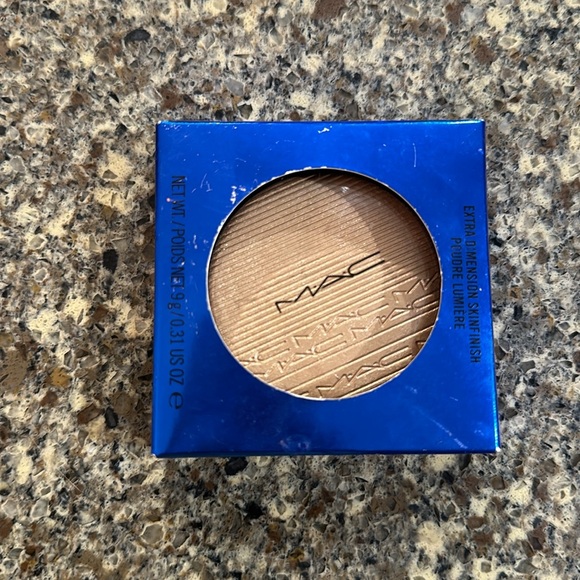 MAC Extra Dimension Skinfinish “oh, darling” BNIB limited edition - Picture 3 of 5